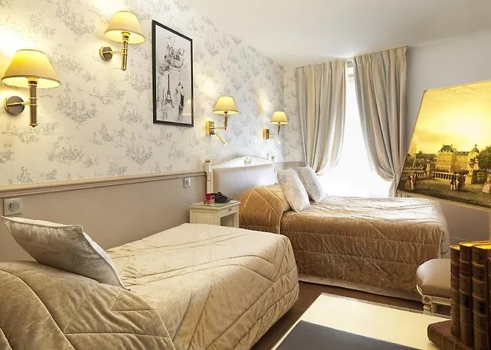 Riviera Elysees פריז