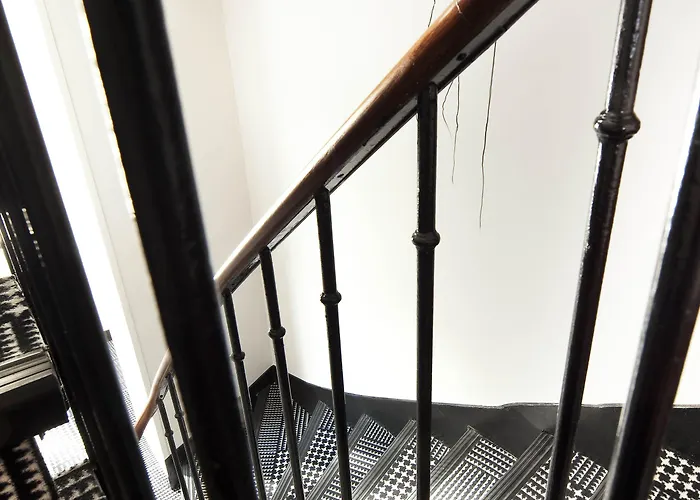 מלון Riviera Elysees 3*