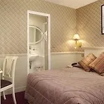 Riviera Elysees Hotel 3*