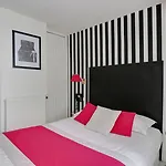 Riviera Elysees Hotel