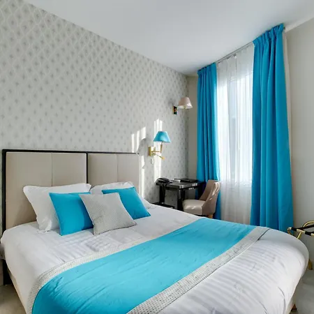 Ξενοδοχείο Riviera Elysees 3*