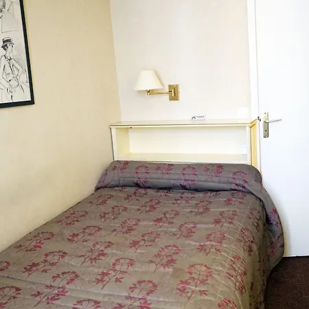 Hotel Riviera Elysees París
