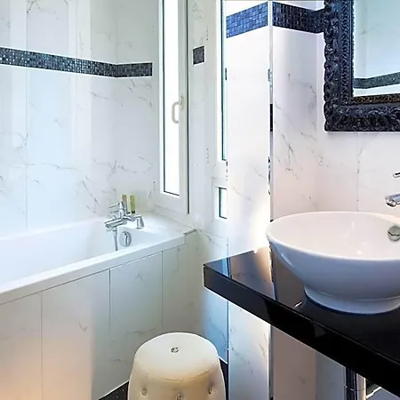 Riviera Elysees 3* Paris