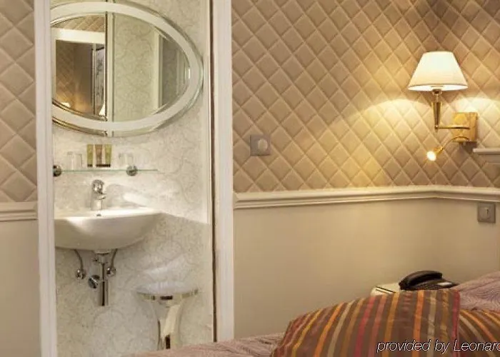 Hotel Riviera Elysees 3*