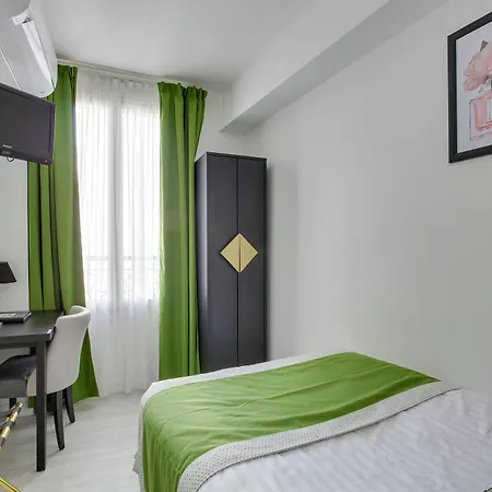 Hotel Riviera Elysees Paříž